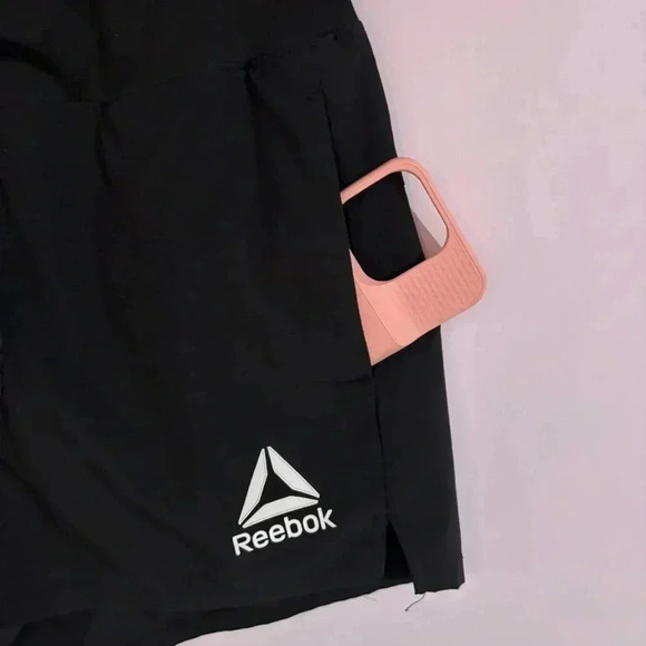 Reebok Running Shorts with Pockets Black Size Medium - Picture 4 of 7
